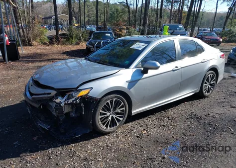 2019 Toyota Camry Hybrid Se z USA, uszkodzony, nr VIN 4T1B21HK4KU515184